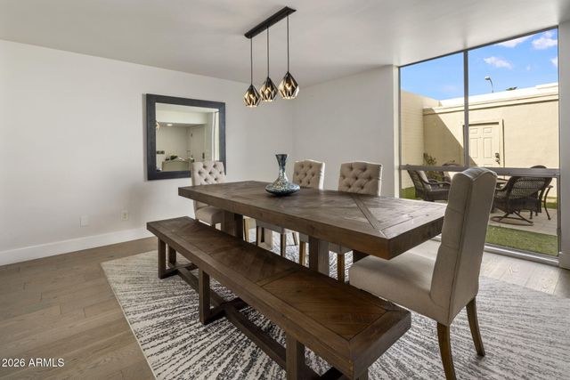 8633 E MONTEROSA Avenue, Scottsdale, AZ 85251