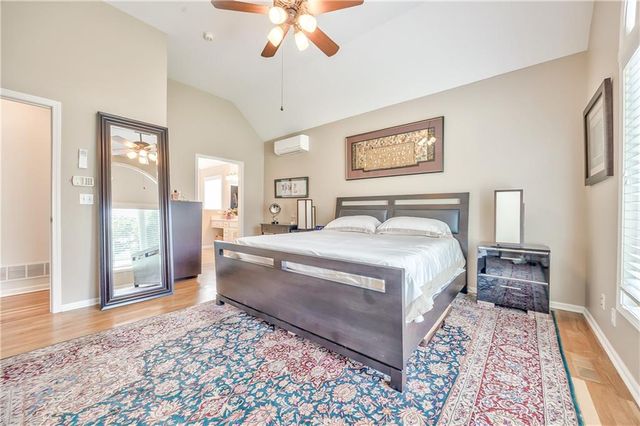 6424 W 100th Terrace, Overland Park, KS 66212