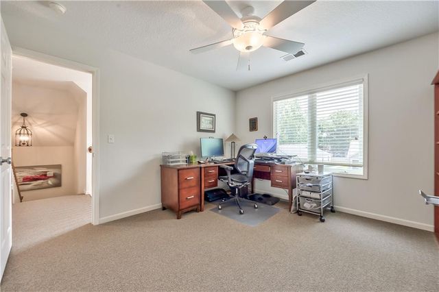 6424 W 100th Terrace, Overland Park, KS 66212