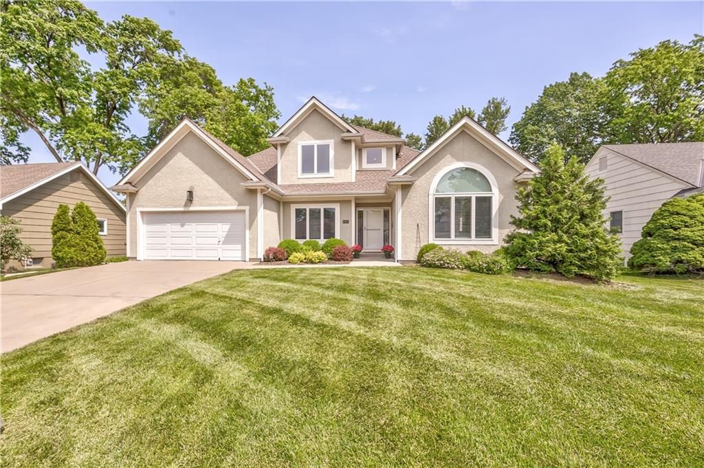 6424 W 100th Terrace, Overland Park, KS 66212