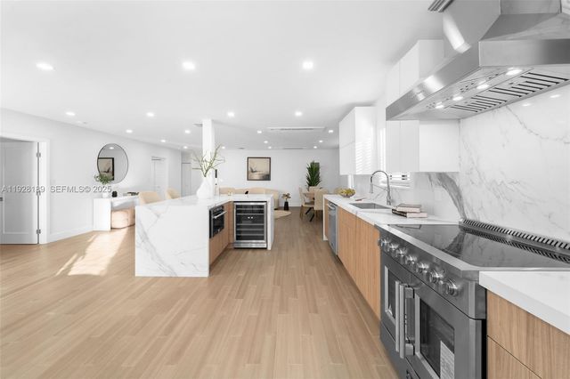 2735 SW 65th Ave, Miami, FL 33155