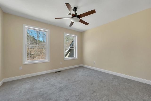 142 Worcester Road, Hollis, NH 03049