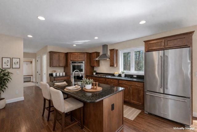 142 Worcester Road, Hollis, NH 03049