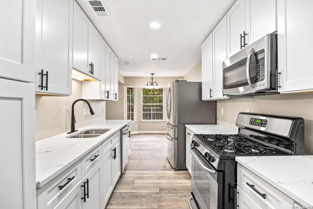 4138 Monaco, San Antonio, TX 78218