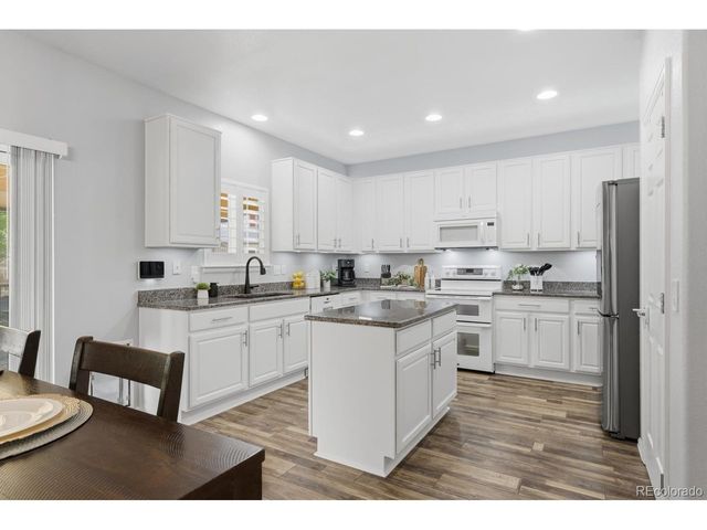 4024 S Netherland St, Aurora, CO 80013