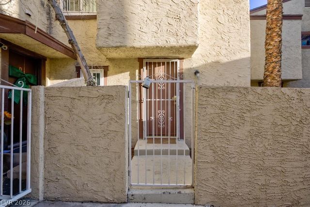 5031 SPENCER Street C, Las Vegas, NV 89119