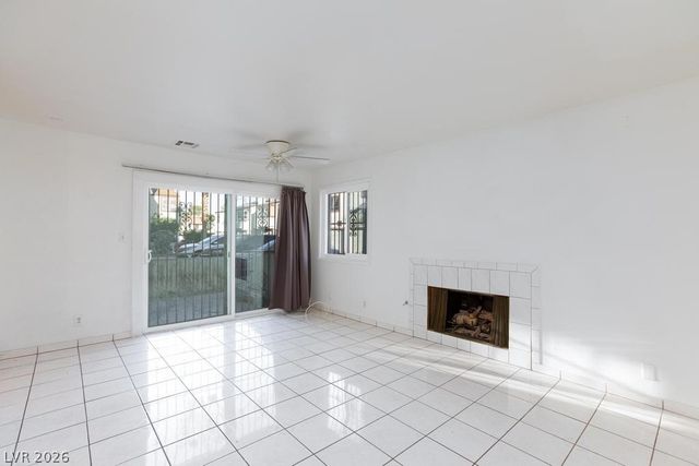 5031 SPENCER Street C, Las Vegas, NV 89119