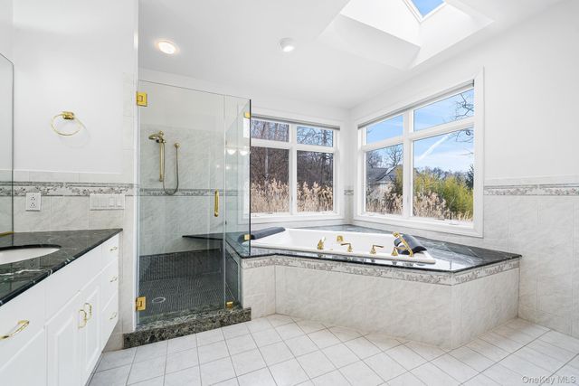 16 Katavolos Drive, Tomkins Cove, NY 10986