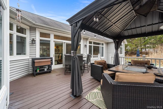 16 Katavolos Drive, Tomkins Cove, NY 10986