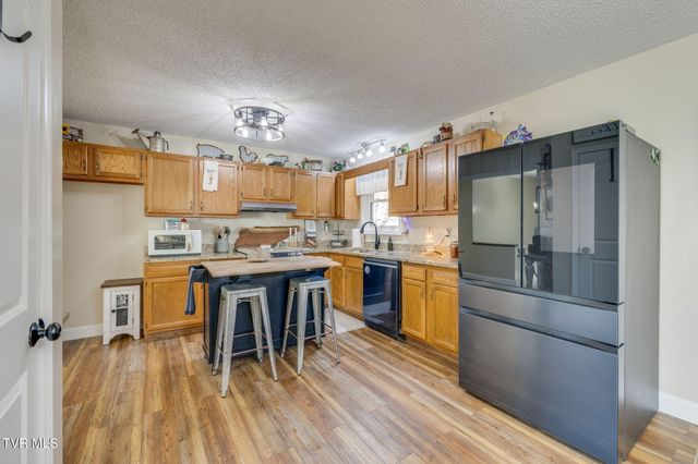 107 Summerview Court, Kingsport, TN 37663