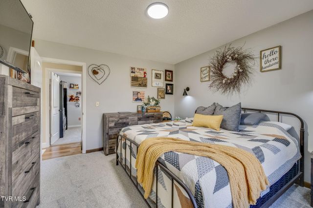 107 Summerview Court, Kingsport, TN 37663