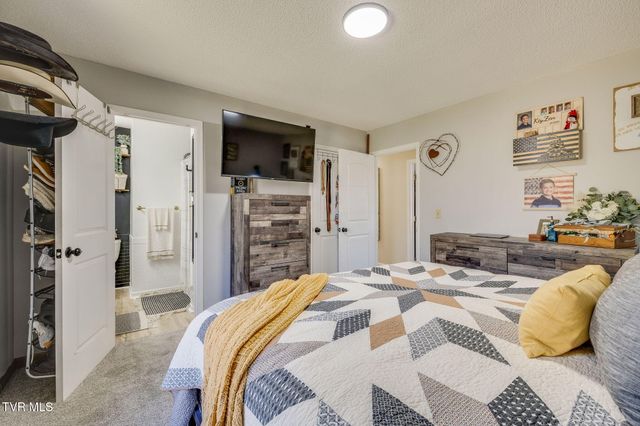 107 Summerview Court, Kingsport, TN 37663