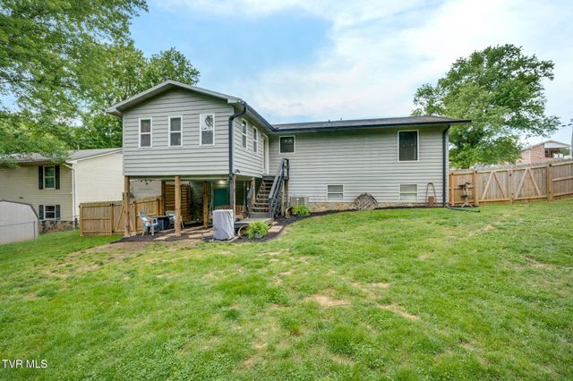 107 Summerview Court, Kingsport, TN 37663