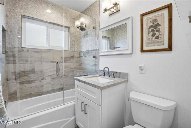 7740 Mclaren Avenue, Canoga Park, CA 91304
