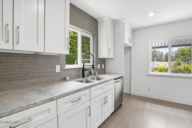 7740 Mclaren Avenue, Canoga Park, CA 91304