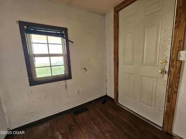 514 W Macon Street, Carthage, MO 64836