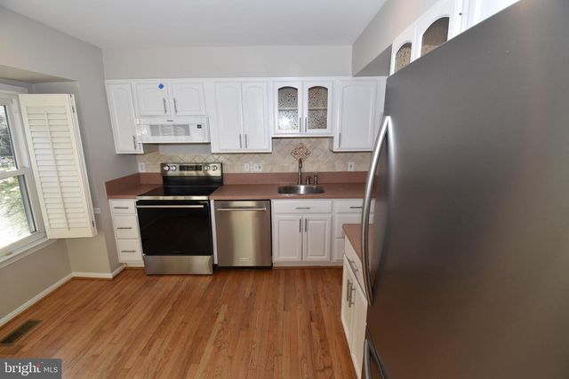 1342 CHETWORTH CT, Alexandria, VA 22314