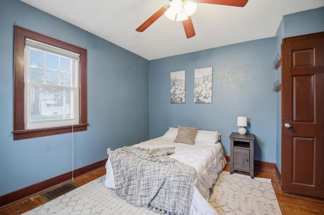 903 11th Avenue SW, Austin, MN 55912
