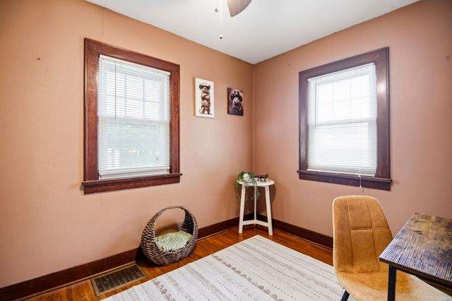 903 11th Avenue SW, Austin, MN 55912
