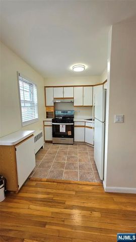 2350 5th Street B1, Fort Lee, NJ 07024
