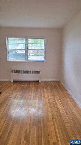 2350 5th Street B1, Fort Lee, NJ 07024