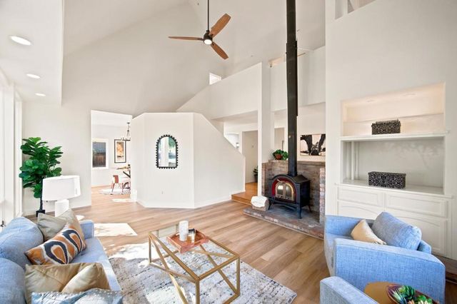 195 Pleasant Valley Drive, Walnut Creek, CA 94597