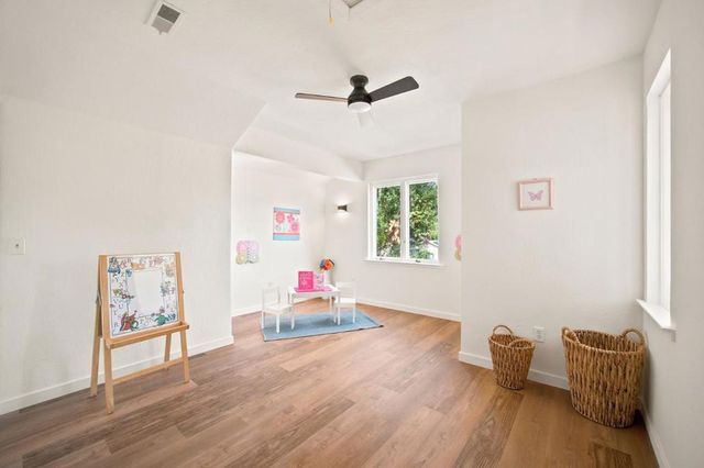 195 Pleasant Valley Drive, Walnut Creek, CA 94597