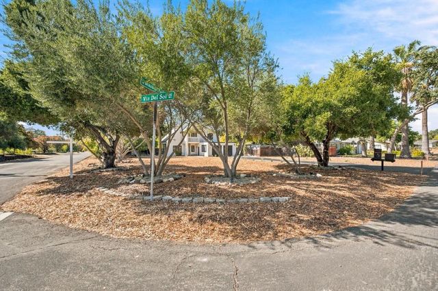 195 Pleasant Valley Drive, Walnut Creek, CA 94597