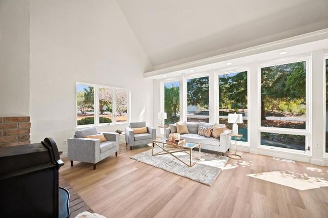 195 Pleasant Valley Drive, Walnut Creek, CA 94597