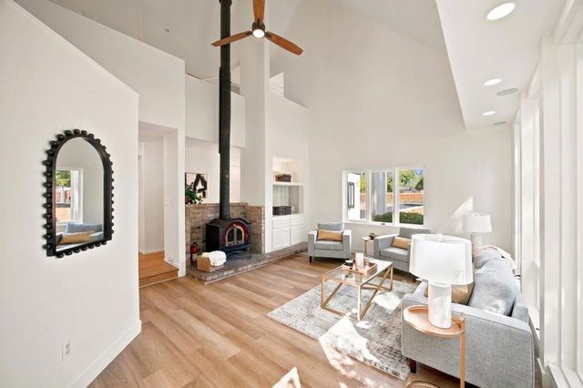 195 Pleasant Valley Drive, Walnut Creek, CA 94597