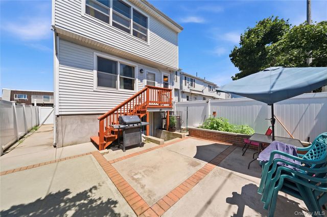 50 E Pine Street, Long Beach, NY 11561