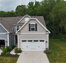1581 Mud Brook Court, Akron, OH 44313