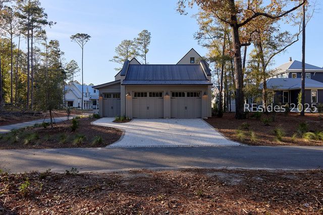 14 Lyonia St, Bluffton, SC 29910