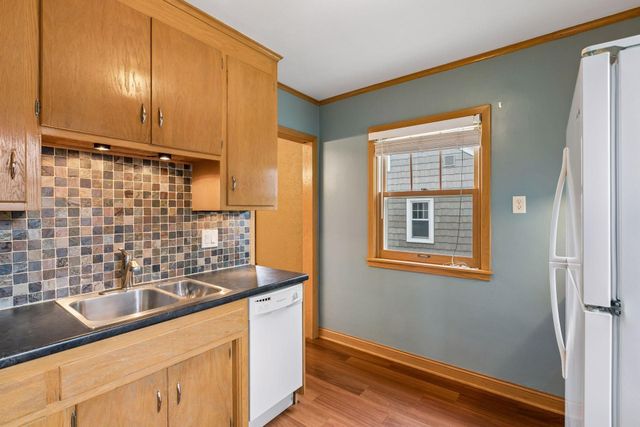 5912 10th Avenue S, Minneapolis, MN 55417