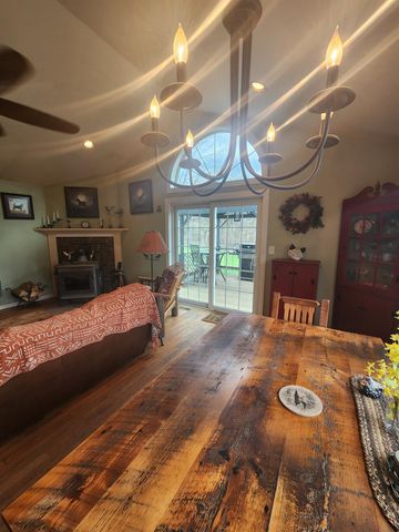 27 Bear Pond Road, Canaan, NH 03741