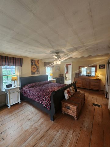 27 Bear Pond Road, Canaan, NH 03741
