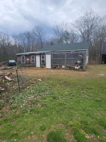 27 Bear Pond Road, Canaan, NH 03741