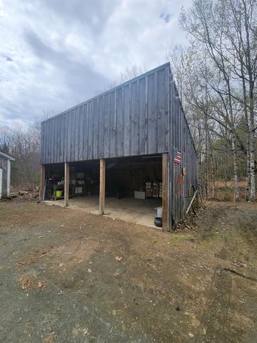 27 Bear Pond Road, Canaan, NH 03741
