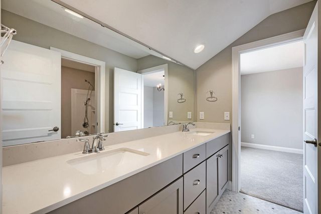 7101 61st Alcove S, Cottage Grove, MN 55016