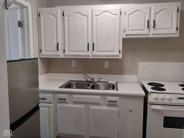 316 E Franklin Street 2, Shelbyville, IN 46176