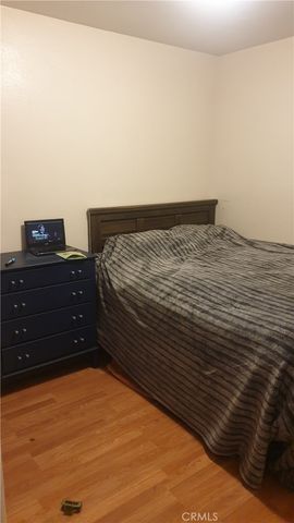 12117 Van Nuys, Sylmar, CA 91342