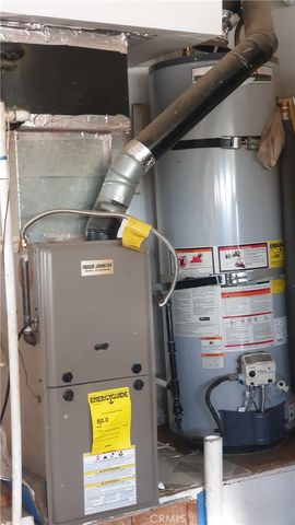 12117 Van Nuys, Sylmar, CA 91342