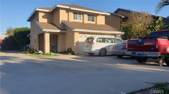12117 Van Nuys, Sylmar, CA 91342