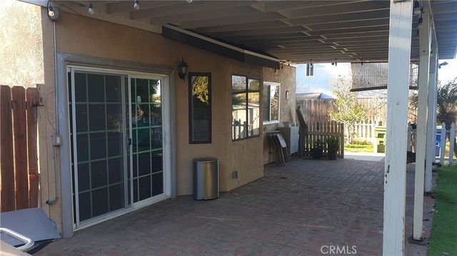 12117 Van Nuys, Sylmar, CA 91342