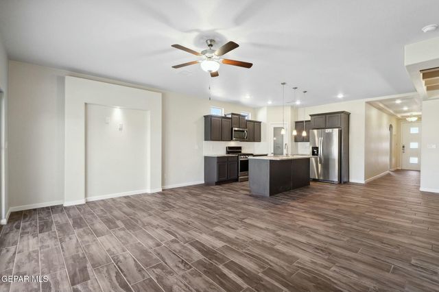 6921 BROWN MESQUITE Lane, El Paso, TX 79934