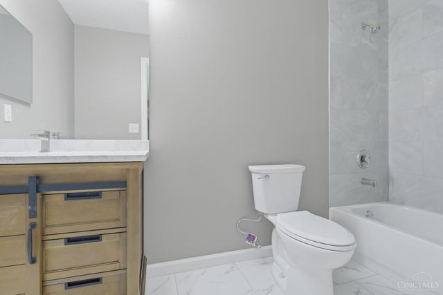 5776 Squires Gate Drive, Deerfield Twp., OH 45040