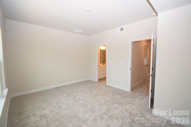 4810 Chastain Avenue, Charlotte, NC 28217