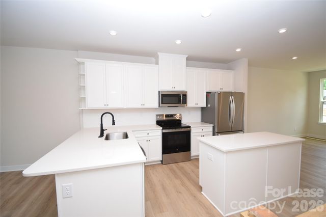 4810 Chastain Avenue, Charlotte, NC 28217