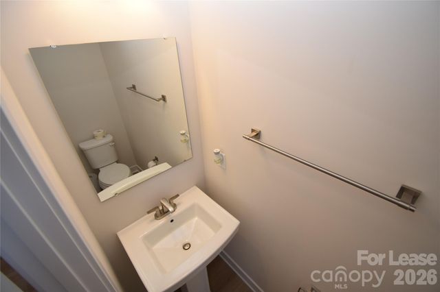 4810 Chastain Avenue, Charlotte, NC 28217