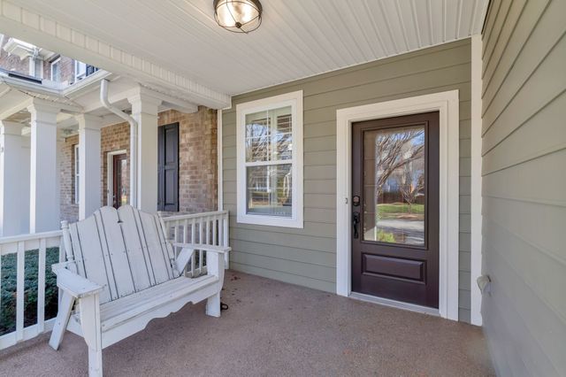 132 Pennystone Cir, Franklin, TN 37067